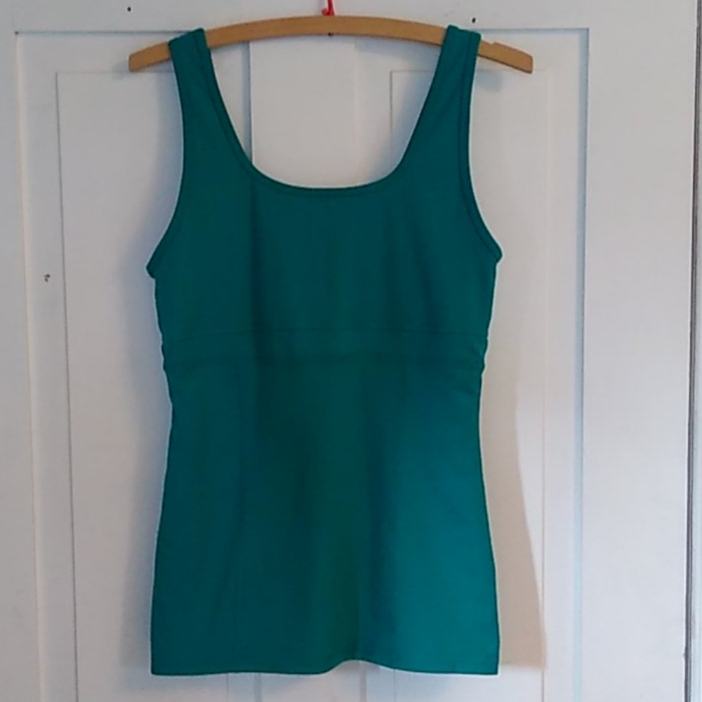 Champion Tank Top Size L Bra Lined Work Out Tank